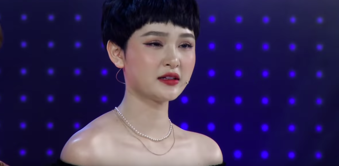 Hiền Hồ sượng mặt khi liên tục bị gọi là Miu Lê, phản ứng khi bị tố can thiệp dao kéo - Ảnh 3. Hiền Hồ sượng mặt khi liên tục bị gọi là Miu Lê, phản ứng khi bị tố can thiệp dao kéo - Ảnh 3.