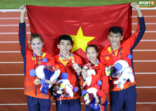 Top 10 khoảnh khắc ấn tượng nhất tại SEA Games 30 của Đoàn thể thao Việt Nam - Ảnh 2.