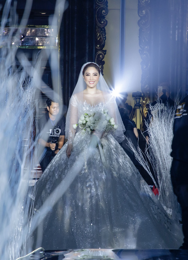 Brides by Olivia  Thương hiệu đứng sau siêu phẩm váy cưới của loạt sao Việt  là ai