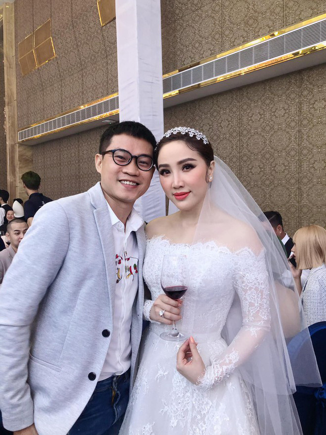 5 sao Việt thay váy cưới như “chạy sô” trong năm 2019, bộ nào cũng cầu kỳ lộng lẫy chuẩn công chúa cổ tích - Ảnh 7.