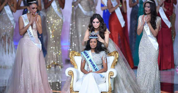 Dừng chân tại Top 12, Lương Thùy Linh dành lời đầu tiên cho Tân Miss World 2019 - Ảnh 1.