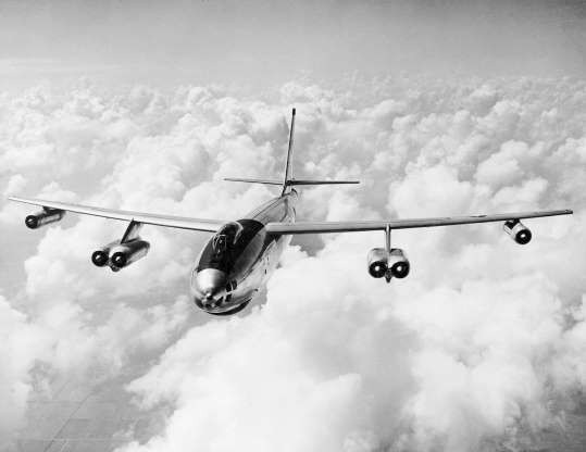 Bí ẩn những vụ máy bay mất tích không dấu vết” trên thế giới (P2) - Ảnh 4.