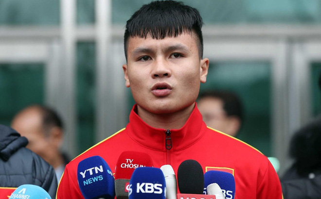 Quang Hải từ chối sang Nhật để cống hiến cho CLB Hà Nội, một số fan Thái lại cố tình châm chọc: Chắc cậu ta sợ phải dự bị cho Chanathip - Ảnh 1.