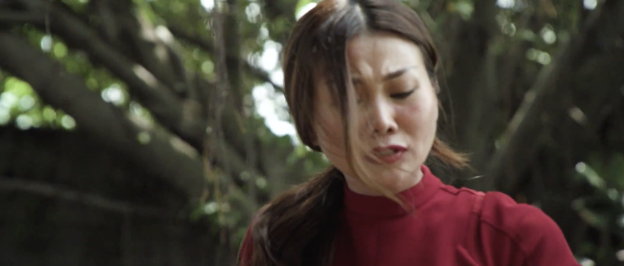 Giải mã ý nghĩa căn phòng đỏ choét và loạt ẩn ý từ màu sắc được cài cắm ở Chị Chị Em Em - Ảnh 19. Giải mã ý nghĩa căn phòng đỏ choét và loạt ẩn ý từ màu sắc được cài cắm ở Chị Chị Em Em - Ảnh 19.