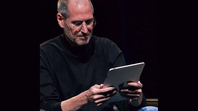 Đến chịu với lý do ngày xưa iPad ra đời: Steve Jobs muốn một miếng kính để đọc email trong toilet - Ảnh 2.