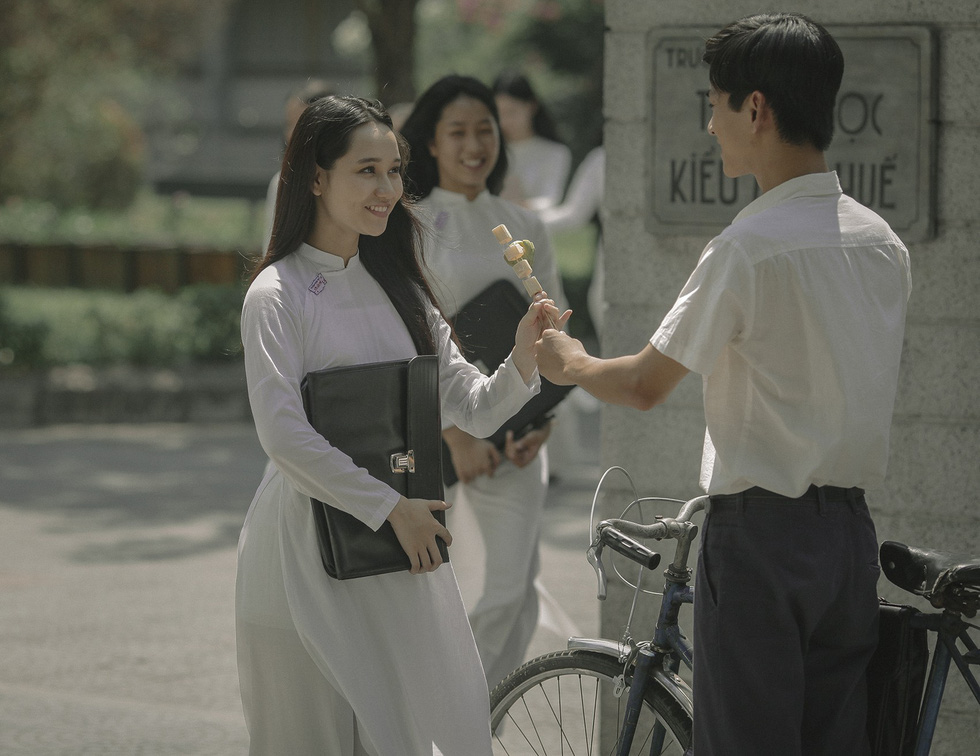 Nhiều người khuyên Hà Lan nên chọn Dũng nhưng hơn hết hãy yêu chính mình vì: Đời còn dài trai còn nhiều, làm gì phải xoắn? - Ảnh 2. Nhiều người khuyên Hà Lan nên chọn Dũng nhưng hơn hết hãy yêu chính mình vì: Đời còn dài trai còn nhiều, làm gì phải xoắn? - Ảnh 2.