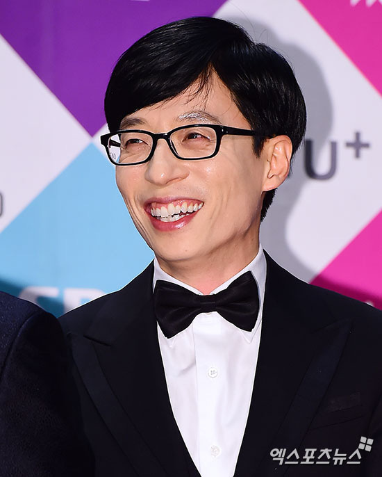 Cứ ca ngợi nhân cách vàng, loạt sao Hàn quyền lực nói gì về con người thật của Yoo Jae Suk? - Ảnh 1.