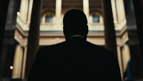 Trai đẹp Robert Pattinson “mất dấu” ở trailer TENET của Christopher Nolan, dù chưa hiểu gì dân mạng đã hét cực phẩm - Ảnh 4.