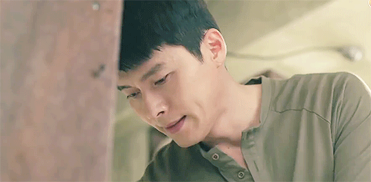 4 khoảnh khắc gây mê cực mạnh của Hyun Bin ở Crash Landing on You: Richkid sắm đồ cho Son Ye Jin có bao nhiêu lấy hết - Ảnh 8.