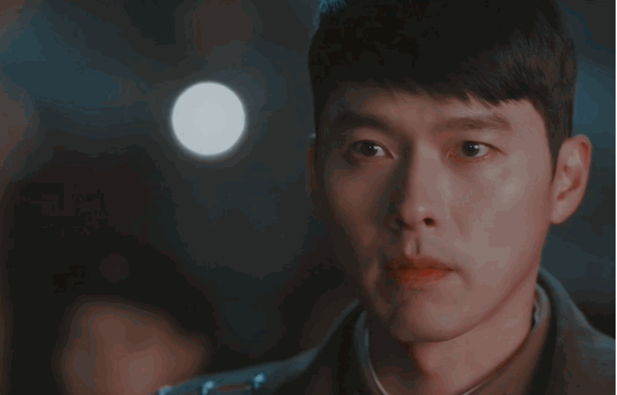 4 khoảnh khắc gây mê cực mạnh của Hyun Bin ở Crash Landing on You: Richkid sắm đồ cho Son Ye Jin có bao nhiêu lấy hết - Ảnh 14.