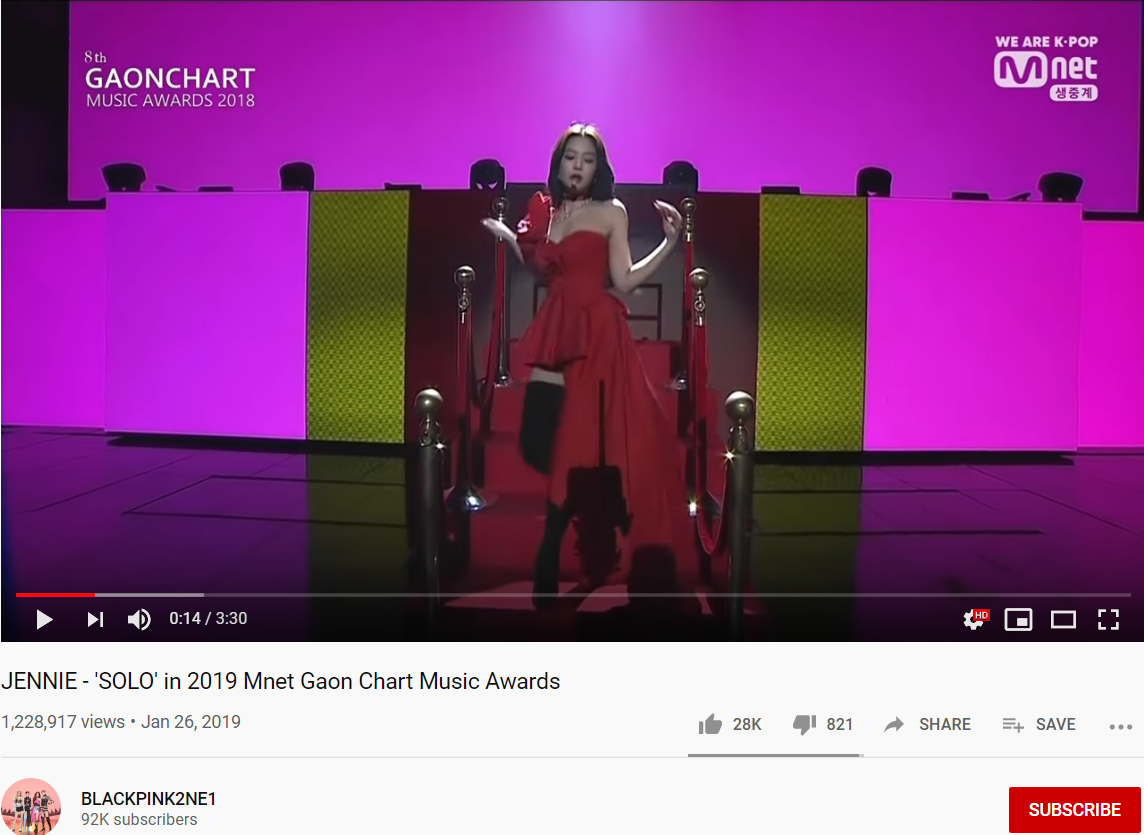 BLACKPINK hiếm hoi diễn ở lễ trao giải nhưng mỗi lần đi l&agrave; thu về s&acirc;n khấu từ chục đến trăm triệu view, thế n&agrave;y m&agrave; ở nh&agrave; th&igrave; qu&aacute; l&atilde;ng ph&iacute;! - Ảnh 22.