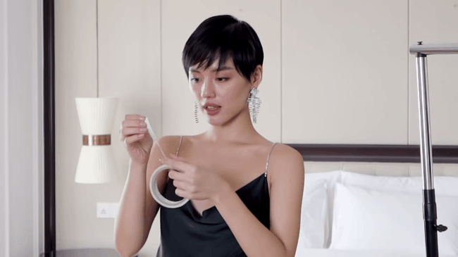 Tuyệt chiêu chống hớ hênh cực hay dành cho các nàng mặc váy áo 2 dây đi dẩy đầm mùa lễ hội - Ảnh 2.