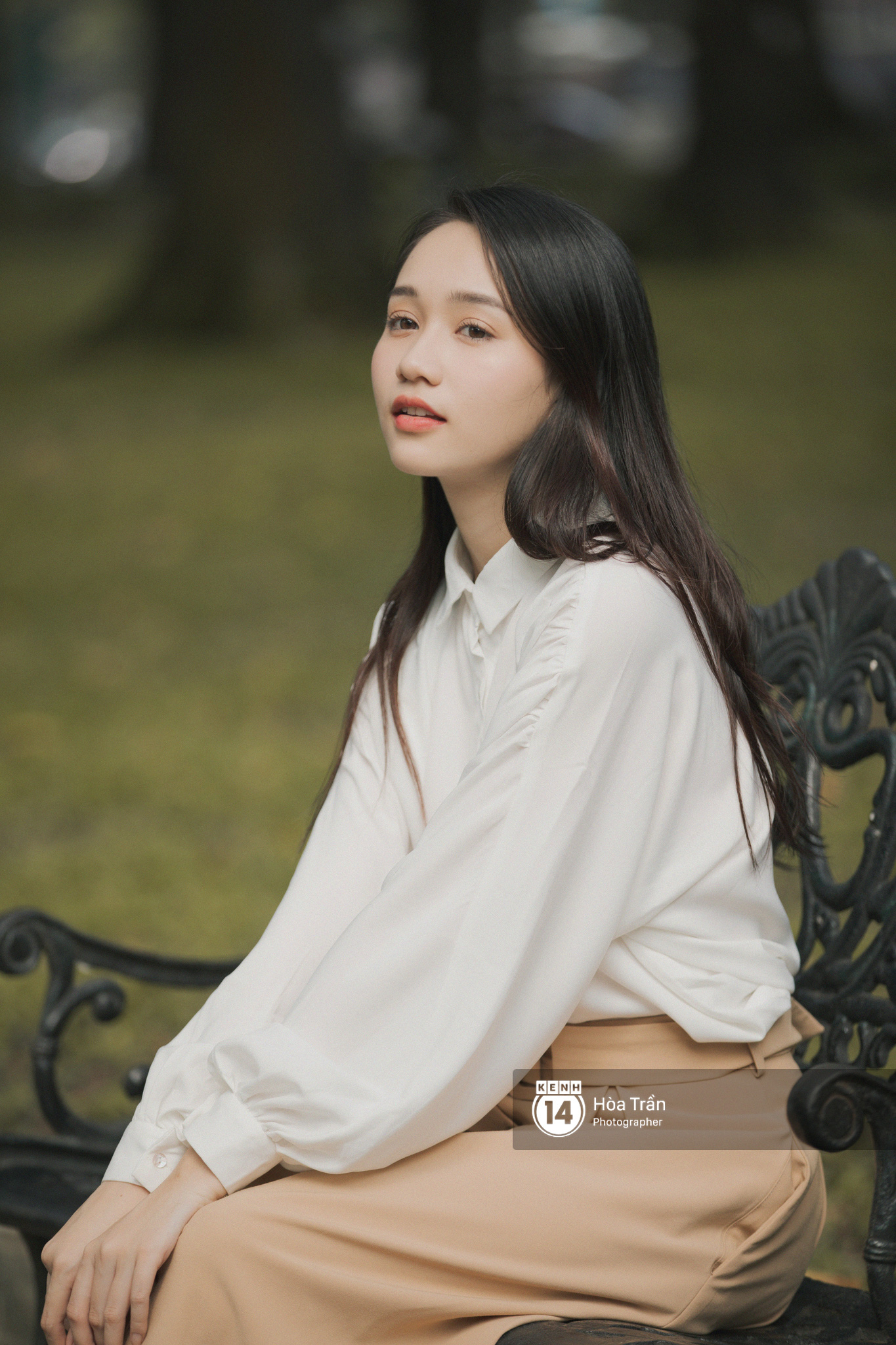 &ldquo;Mắt Biếc&rdquo; Tr&uacute;c Anh: Một c&ocirc; g&aacute;i th&iacute;ch xa hoa đ&acirc;u c&oacute; nghĩa l&agrave; thiếu chiều s&acirc;u nội t&acirc;m. H&agrave; Lan đ&aacute;ng y&ecirc;u th&igrave; Ngạn mới y&ecirc;u nhiều như vậy. - Ảnh 4.