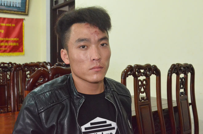 Nam sinh vi&ecirc;n bị bắt c&ugrave;ng 10 ngh&igrave;n vi&ecirc;n ma tu&yacute; - Ảnh 1.