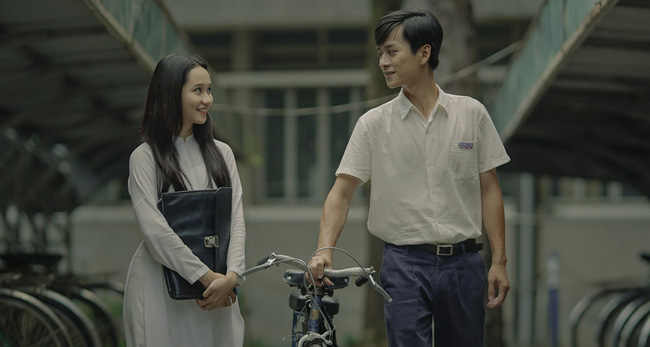 Chủ động giấu hẳn giọng hát Phan Mạnh Quỳnh trong phim, Victor Vũ thật sự đưa Mắt Biếc lên tầm cao mới! - Ảnh 10.