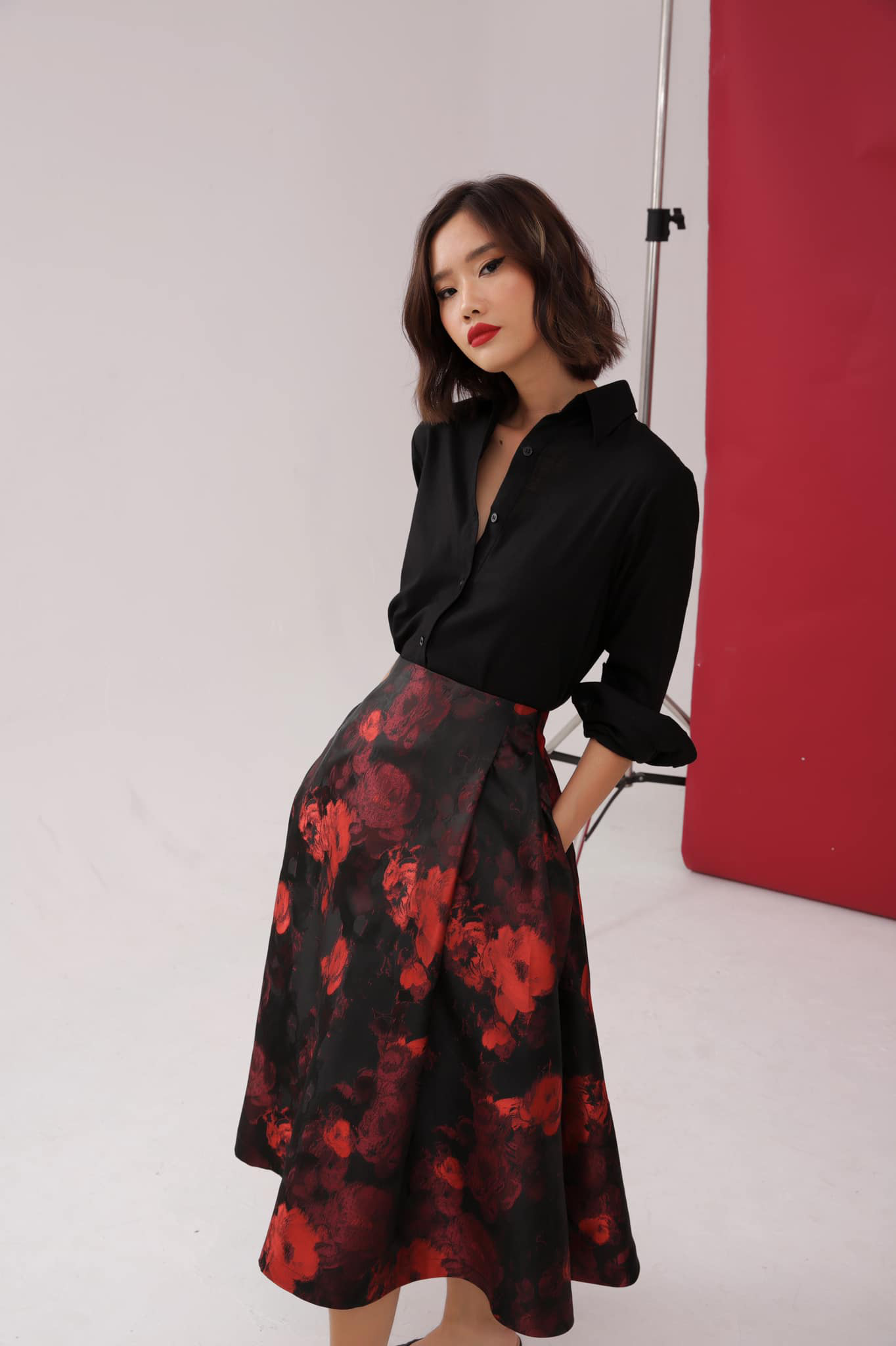 B&iacute;ch Ho&agrave;ng - Tuesday cướp Dũng từ tay H&agrave; Lan trong phim ra đời thực: Sắc sảo, c&aacute; t&iacute;nh cỡ n&agrave;o mới trị được trai hư? - Ảnh 5.