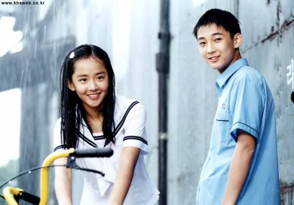 Phát hoảng trước tuổi nghề của loạt diễn viên Hàn: Lee Min Ho lăn lộn 16 năm, Yoo Seung Ho ngót 2 thập kỉ - Ảnh 17.