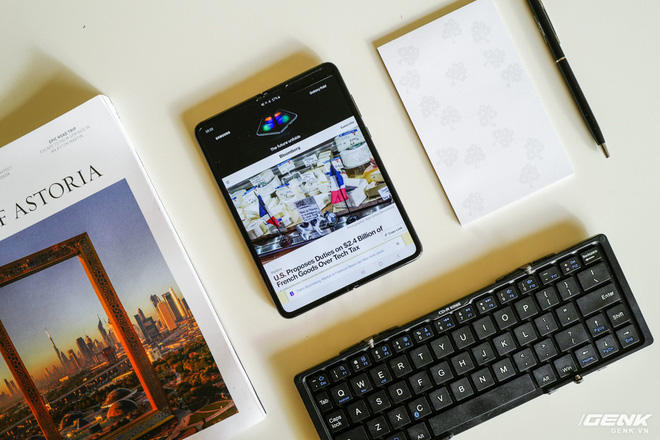 Đ&aacute;nh gi&aacute; chi tiết camera Galaxy Fold: M&agrave;n h&igrave;nh gập c&oacute; thể gi&uacute;p bạn chụp ảnh đẹp hơn - Ảnh 2.