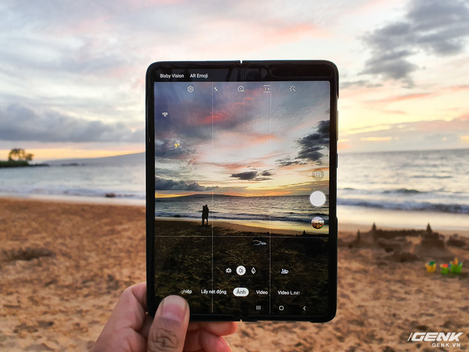 Đ&aacute;nh gi&aacute; chi tiết camera Galaxy Fold: M&agrave;n h&igrave;nh gập c&oacute; thể gi&uacute;p bạn chụp ảnh đẹp hơn - Ảnh 7.
