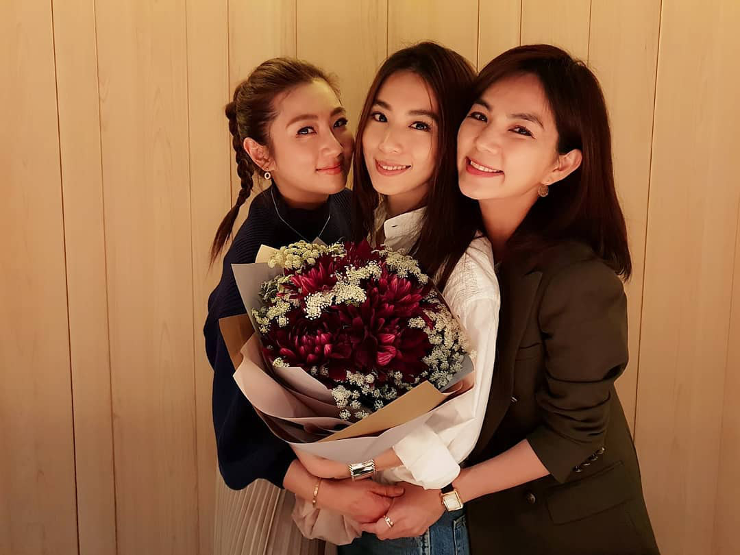 Đã 36 tuổi mà Hebe (S.H.E) vẫn trẻ trung như ngày mới debut nhờ duy trì 5 thói quen sinh hoạt nhỏ mà có võ - Ảnh 2. Đã 36 tuổi mà Hebe (S.H.E) vẫn trẻ trung như ngày mới debut nhờ duy trì 5 thói quen sinh hoạt nhỏ mà có võ - Ảnh 2.