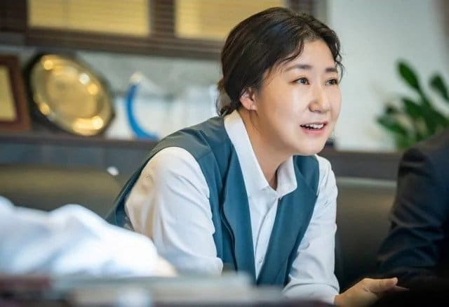 Hắc Cẩu của Seo Hyun Jin: Không cần drama vẫn khiến khán giả “stress” vì bóc phốt nền giáo dục Hàn quá chân thật - Ảnh 5.