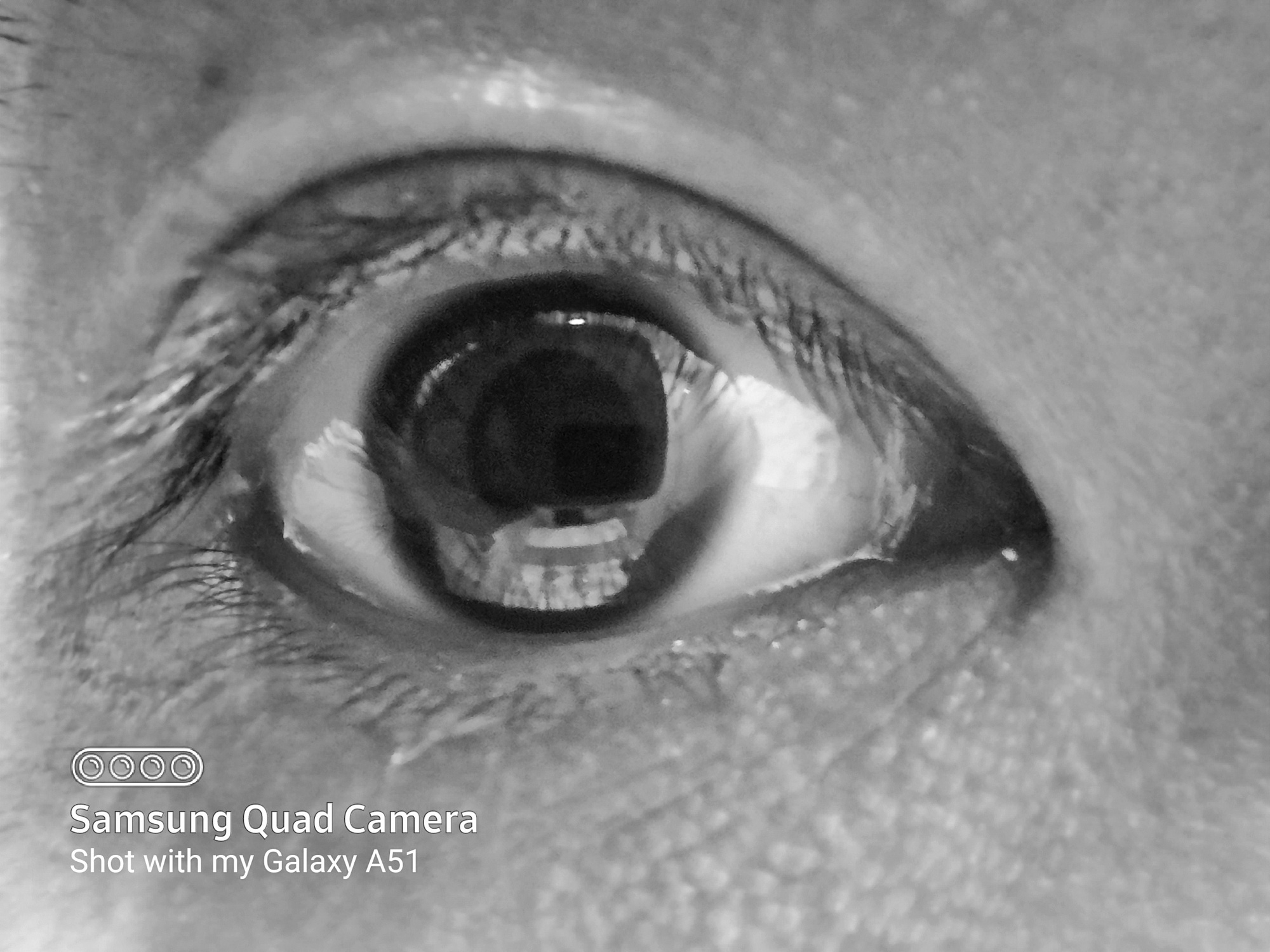 Camera chụp si&ecirc;u cận đang l&agrave; trend mới đấy, nhưng d&ugrave;ng n&oacute; chụp g&igrave; cho ngầu b&acirc;y giờ? - Ảnh 10.