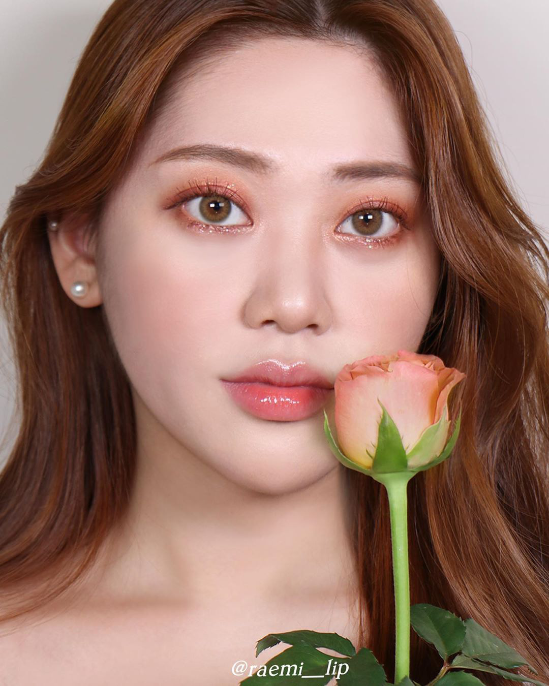 Học Irene (Red Velvet) 2 chiêu makeup đang hot tại Hàn Quốc để đẹp long lanh trong mùa lễ hội cuối năm - Ảnh 7.