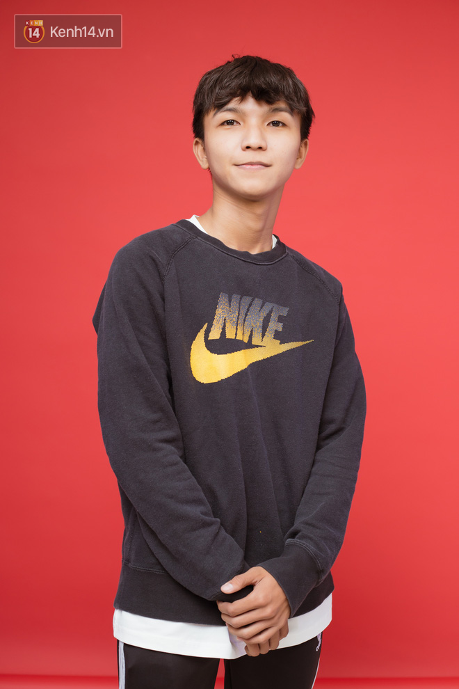 S&oacute;c N&acirc;u tr&ecirc;n BeckStage kh&aacute;c hẳn Phan Ho&agrave;ng Long ngo&agrave;i đời: Chưa từng rap để cua g&aacute;i nhưng thả th&iacute;nh th&igrave; duy&ecirc;n kh&ocirc;ng ai bằng! - Ảnh 4.