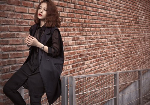 Đẳng cấp eo nhỏ xíu như Chi Pu: ai nhìn cũng phải trầm trồ nhưng bí quyết là gì nhỉ? - Ảnh 2.