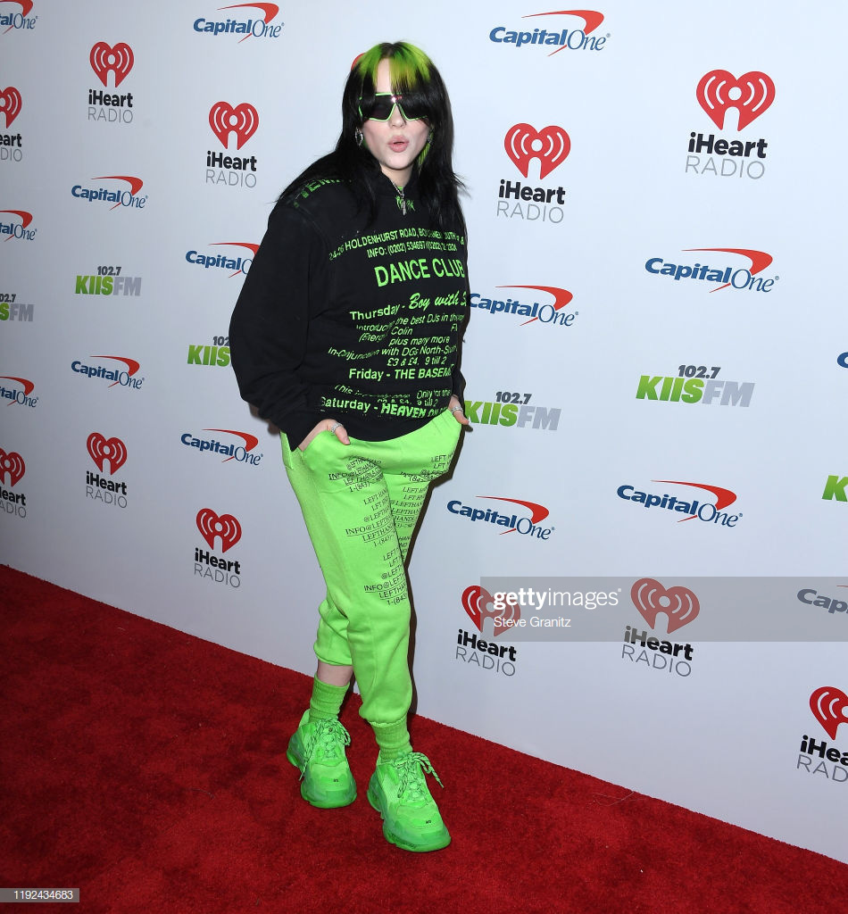 Thảm đỏ Jingle Ball 2019: BTS trắng to&agrave;n tập, kh&ocirc;ng hề l&eacute;p vế trước Katy Perry, Camila Cabello v&agrave; d&agrave;n sao khủng - Ảnh 7.