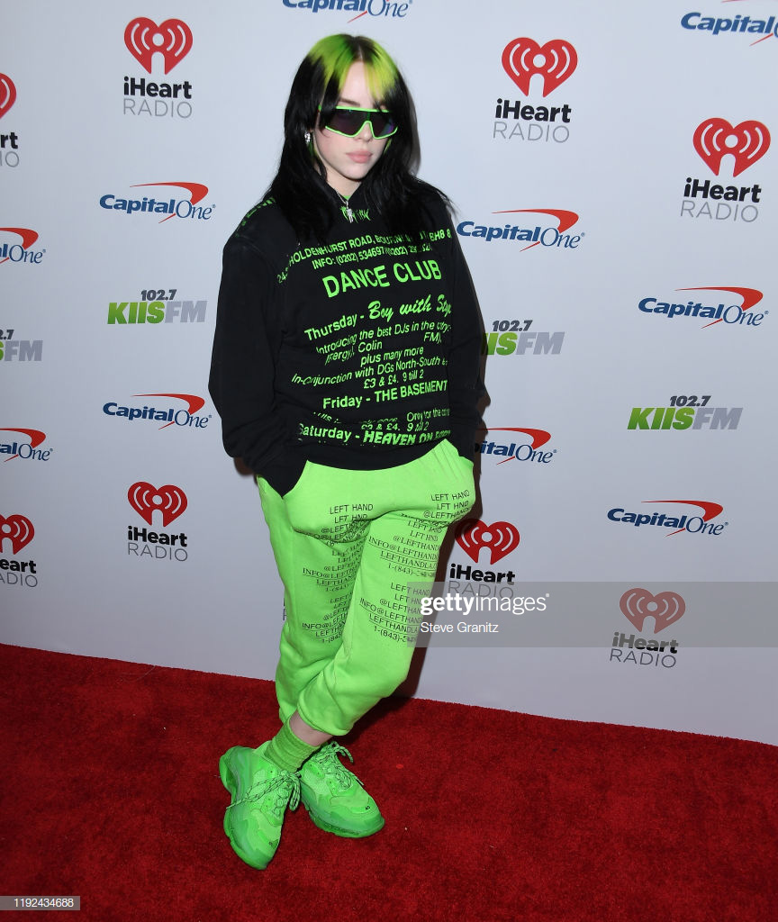 Thảm đỏ Jingle Ball 2019: BTS trắng to&agrave;n tập, kh&ocirc;ng hề l&eacute;p vế trước Katy Perry, Camila Cabello v&agrave; d&agrave;n sao khủng - Ảnh 6.