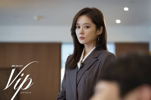 Review Vị Khách Vip: Kì án ngoại tình hấp dẫn nhất màn ảnh Hàn, tóm được tiểu tam lại thấp thỏm chờ Jang Nara trả thù - Ảnh 5.