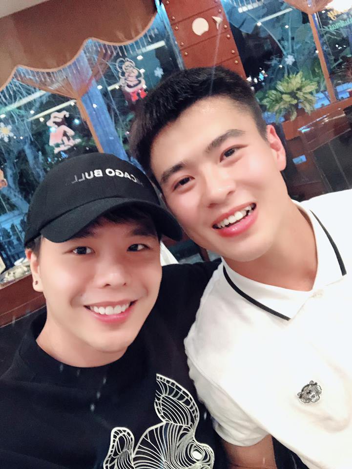 Trịnh Thăng Bình thăm lại đội bóng cũ toàn những chân sút đang hot nhất trên sân cỏ - Ảnh 3. Trịnh Thăng Bình thăm lại đội bóng cũ toàn những chân sút đang hot nhất trên sân cỏ - Ảnh 3.