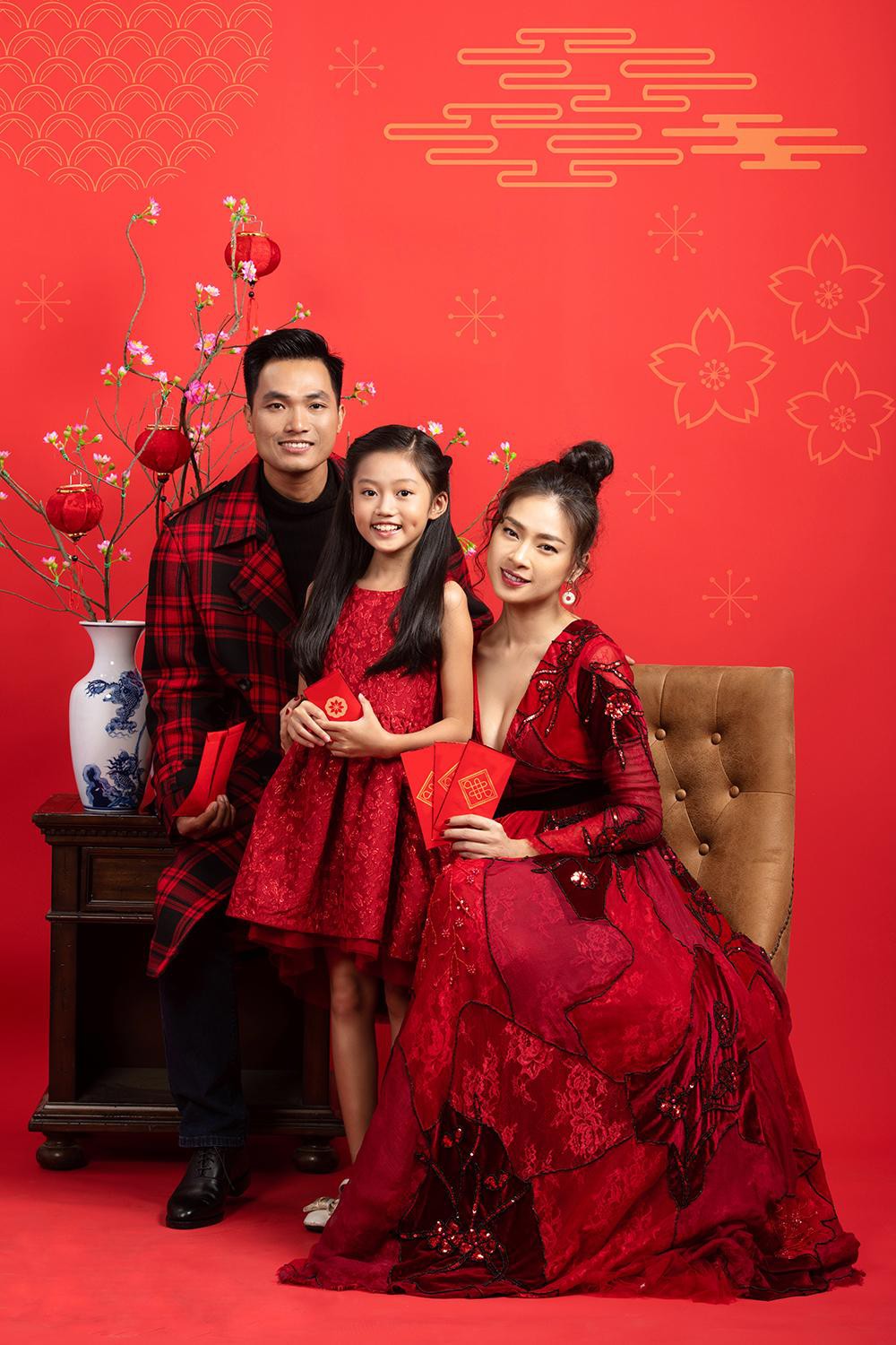Nhờ tình mẫu tử trong Hai Phượng, Ngô Thanh Vân mạnh dạn tuyên bố: Tôi đã sẵn sàng làm mẹ - Ảnh 4. Nhờ tình mẫu tử trong Hai Phượng, Ngô Thanh Vân mạnh dạn tuyên bố: Tôi đã sẵn sàng làm mẹ - Ảnh 4.