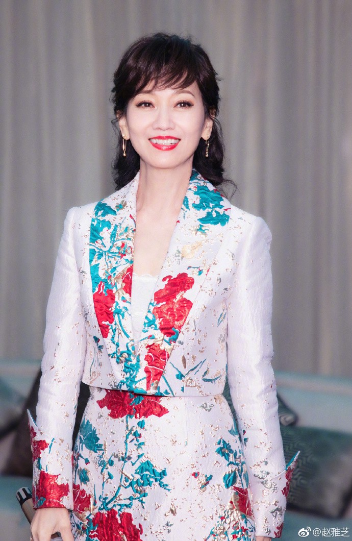 Phạm Băng Băng, Triệu Vy xinh đẹp nhường nào cũng khó có thể lão hóa ngược như người phụ nữ 65 tuổi này - Ảnh 5.