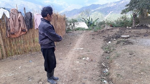 Dị nh&acirc;n bỏ v&agrave;o rừng, một m&igrave;nh mở 2,5km đường để cai ma t&uacute;y - Ảnh 5.