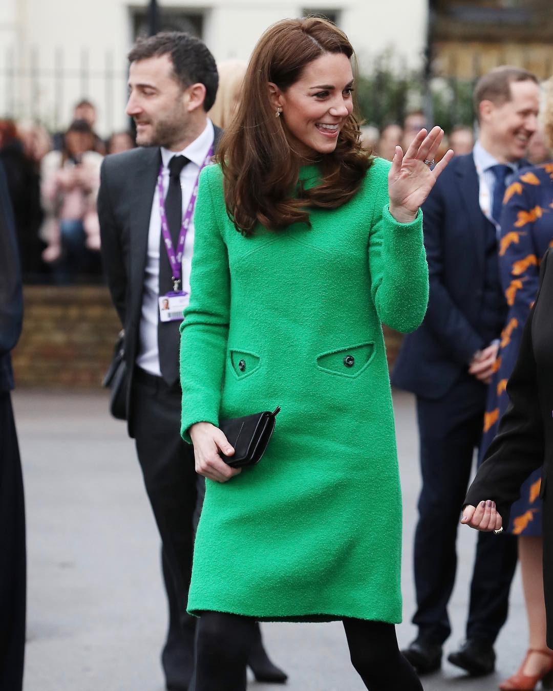 Là Công nương coi nét thanh lịch làm chuẩn nhưng chị em dâu Kate và Meghan cũng nhiều lần mắc lỗi trang phục khó đỡ - Ảnh 2. Là Công nương coi nét thanh lịch làm chuẩn nhưng chị em dâu Kate và Meghan cũng nhiều lần mắc lỗi trang phục khó đỡ - Ảnh 2.