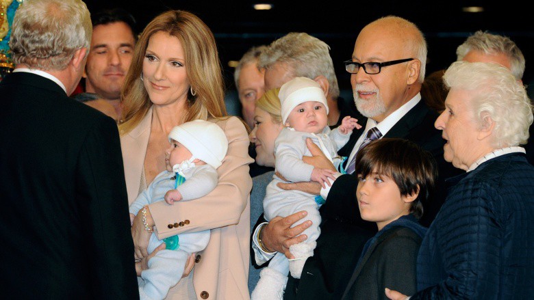 Xót xa cuộc đời đầy bi kịch của Celine Dion: Tuổi thơ nghèo khó, nỗi đau hiếm muộn và mất người thân liên tiếp - Ảnh 2. Xót xa cuộc đời đầy bi kịch của Celine Dion: Tuổi thơ nghèo khó, nỗi đau hiếm muộn và mất người thân liên tiếp - Ảnh 2.