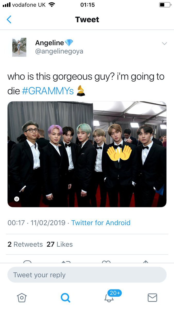 Sau Grammy 2019, nhân vật cậu tóc nâu và chàng trai tóc bạc hà bỗng được netizen quốc tế lùng sục gắt gao - Ảnh 2. Sau Grammy 2019, nhân vật cậu tóc nâu và chàng trai tóc bạc hà bỗng được netizen quốc tế lùng sục gắt gao - Ảnh 2.