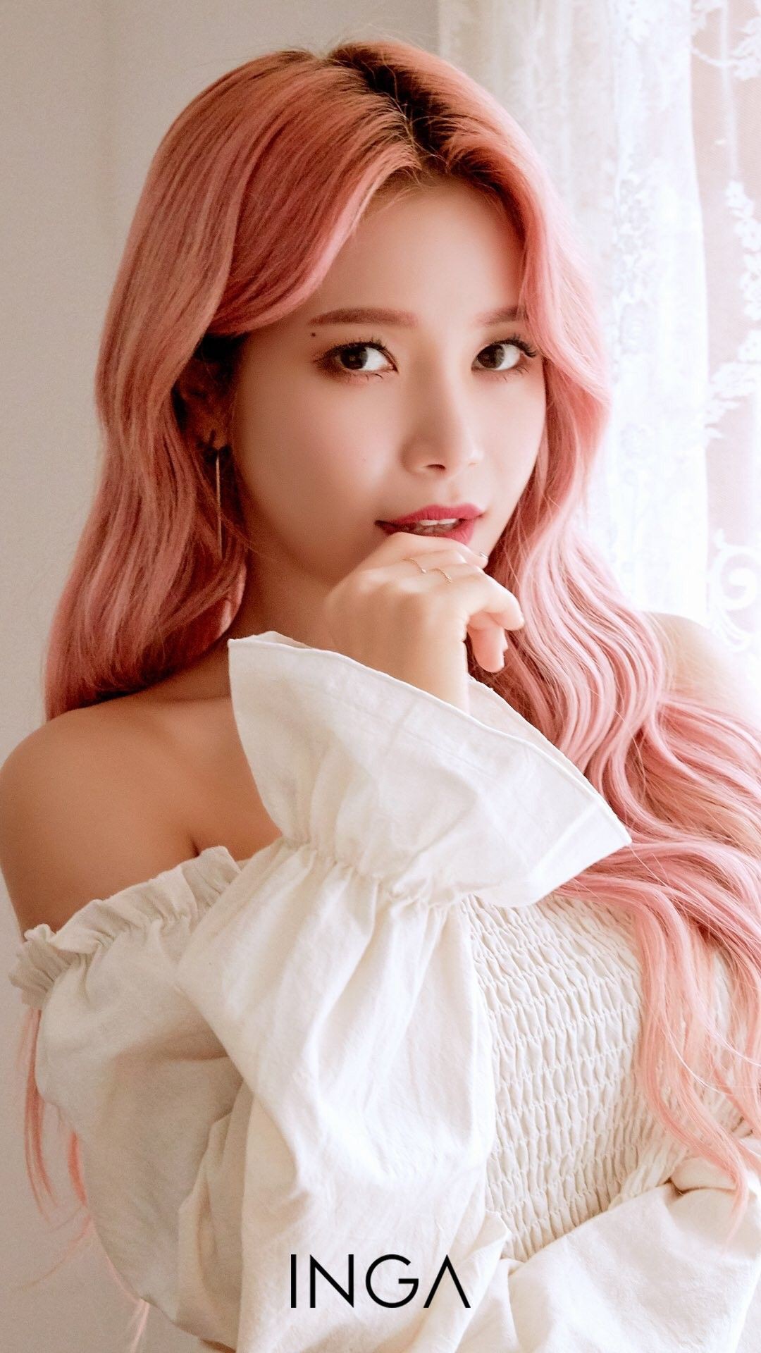 Liên tục bị chê vì mặt mộc thảm họa, mỹ nhân Kpop đáp trả cực gắt và dọa cả netizen nhưng vẫn gây thuơng cảm - Ảnh 2. Liên tục bị chê vì mặt mộc thảm họa, mỹ nhân Kpop đáp trả cực gắt và dọa cả netizen nhưng vẫn gây thuơng cảm - Ảnh 2.
