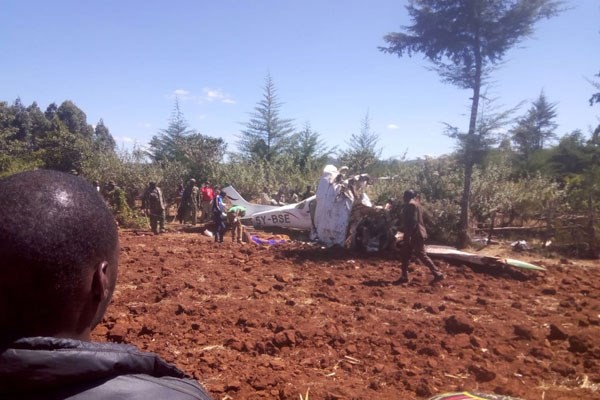 Rơi máy bay hạng nhẹ ở Kenya, nhiều người nước ngoài thiệt mạng - Ảnh 1.