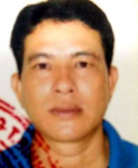 Truy bắt người đàn ông dùng búa đập đầu vợ tới chết - Ảnh 1.