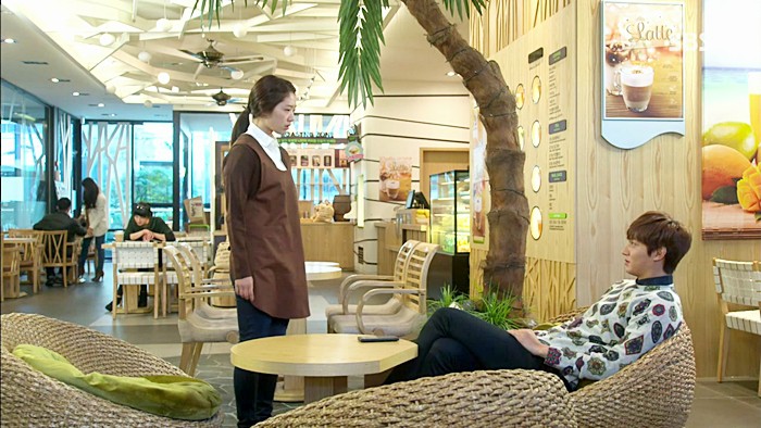 C&atilde;i nhau rồi l&agrave;m l&agrave;nh ở những qu&aacute;n c&agrave; ph&ecirc; đậm phong c&aacute;ch drama H&agrave;n Quốc ở S&agrave;i G&ograve;n - Ảnh 3.