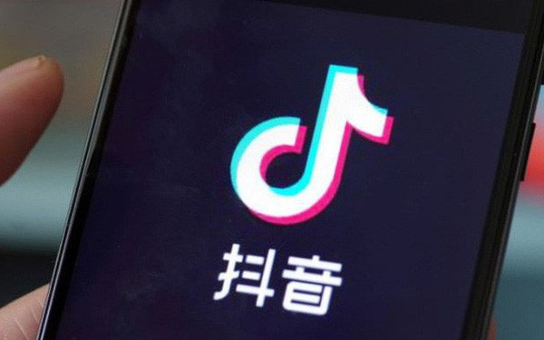 Các nhà lập pháp Ấn Độ cáo buộc Tik Tok truyền bá nội dung khiêu dâm, gây suy thoái đạo đức thế hệ trẻ - Ảnh 1.