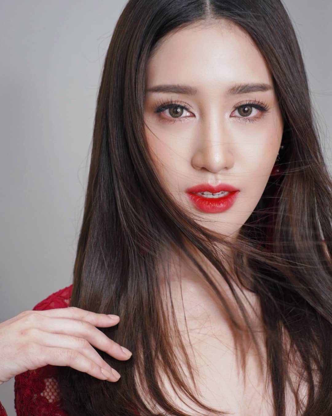 Top mỹ nh&acirc;n h&agrave;ng đầu đ&agrave;i CH7 Th&aacute;i Lan: Kh&ocirc;ng tường th&agrave;nh nhan sắc th&igrave; cũng l&agrave; tiểu thư t&agrave;i phiệt đời thực - Ảnh 21.