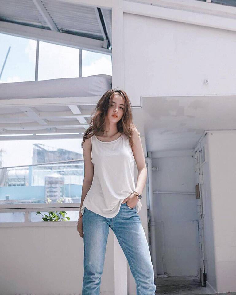 Tuyển tập những nữ sinh hot nhất THPT Hàn Thuyên (Sài Gòn): Ai cũng xinh đẹp, thần thái và rất có tố chất hot girl - Ảnh 13. Tuyển tập những nữ sinh hot nhất THPT Hàn Thuyên (Sài Gòn): Ai cũng xinh đẹp, thần thái và rất có tố chất hot girl - Ảnh 13.