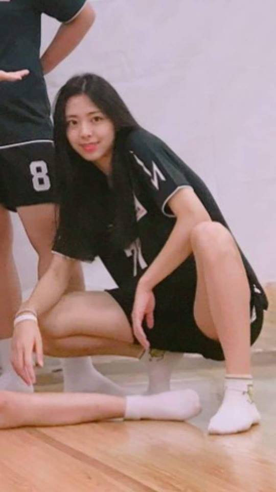 Nữ sinh Hàn trong đội bóng chuyền gây bão mạng vì xinh như nữ thần Kpop, ai dè chính là tân binh khủng nhà JYP - Ảnh 3.