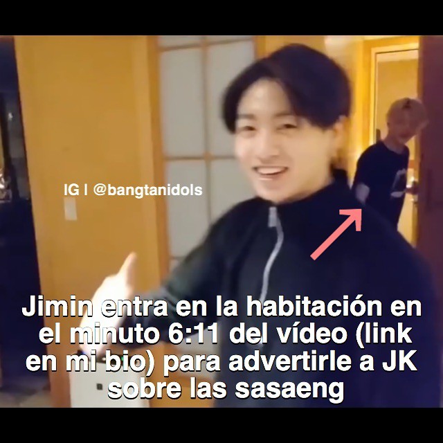 Rùng mình cảnh BTS đang livestream, nhóm fan cuồng đột nhập làm loạn và còn lén chụp ảnh khi em út Jungkook tắm - Ảnh 2.