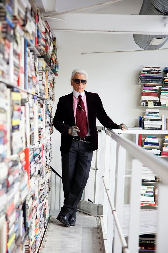 9 điều ít người biết về cuộc sống riêng tư của huyền thoại thời trang Karl Lagerfeld - Ảnh 9. 9 điều ít người biết về cuộc sống riêng tư của huyền thoại thời trang Karl Lagerfeld - Ảnh 9.