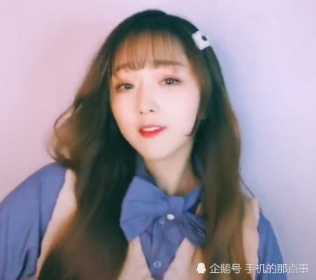 Khoe ảnh năm 4 trẻ v&agrave; xinh hơn năm Nhất, nữ sinh được hội con g&aacute;i vừa khen vừa ghen tỵ ra mặt - Ảnh 2.